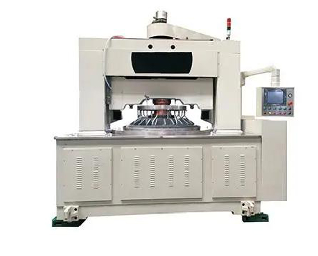 Glass screen grinding equipment