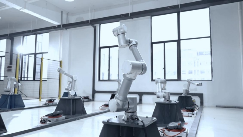 Domestic harmonic reducers